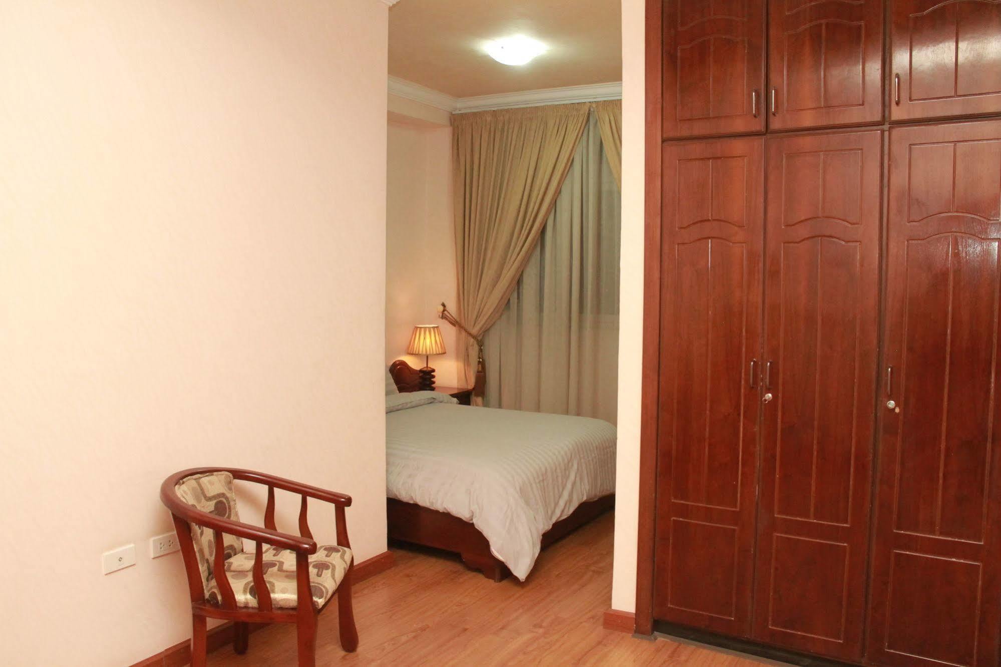 Solmile Family Guest House Addis-Abeba Extérieur photo